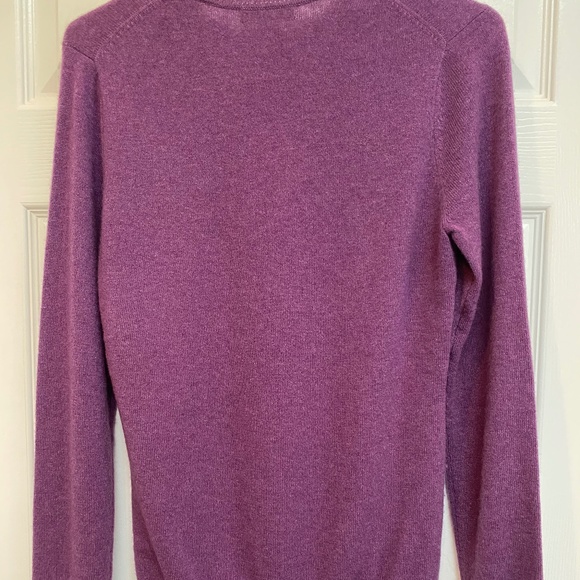 Tweeds Soft Purple 100% Cashmere Sweater. - Picture 2 of 7